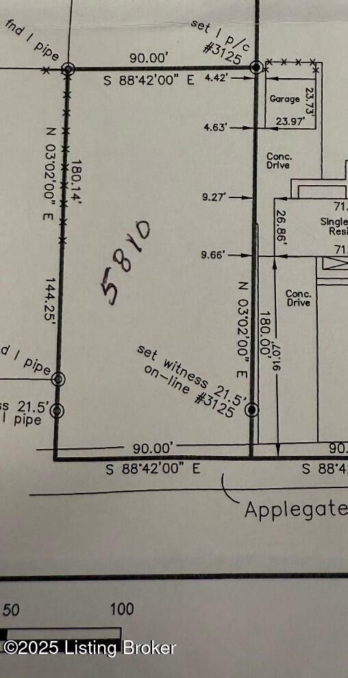 Property Photo: 5810 Applegate Ln KY 40219