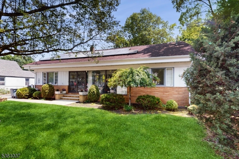 Property Photo: 102 Overlook Ave NJ 07508
