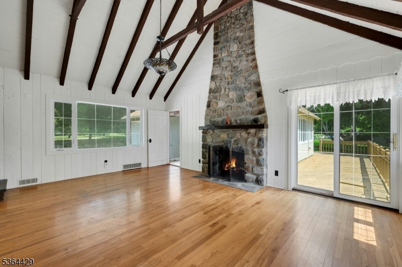 Property Photo: 547 W Shore Trl NJ 07871