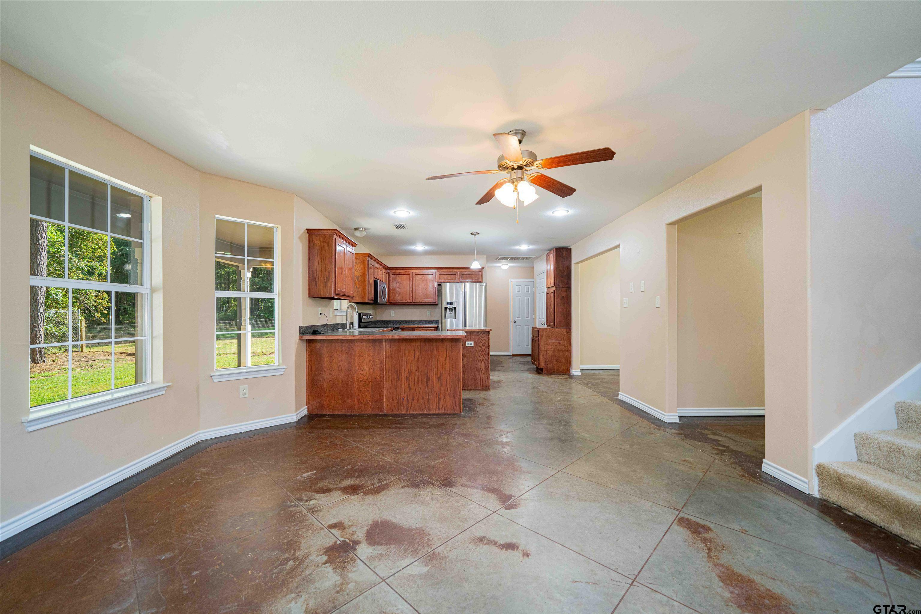 Property Photo:  827 Collins Rd  TX 75650 