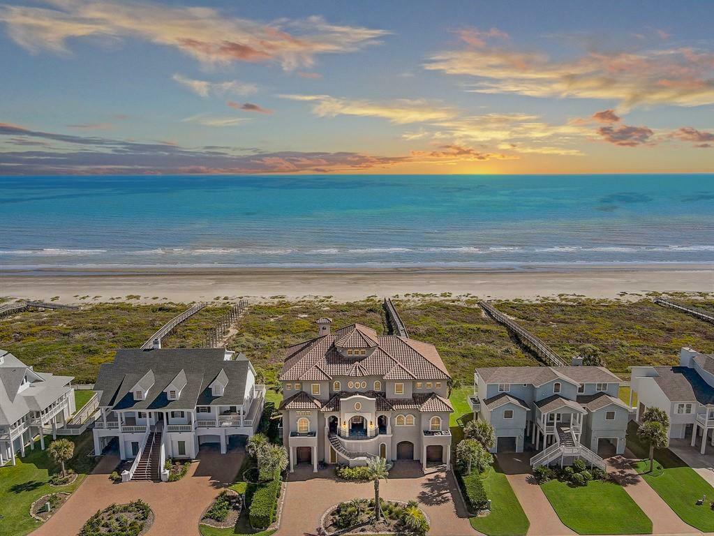 Property Photo: 19615 Shores Drive TX 77554