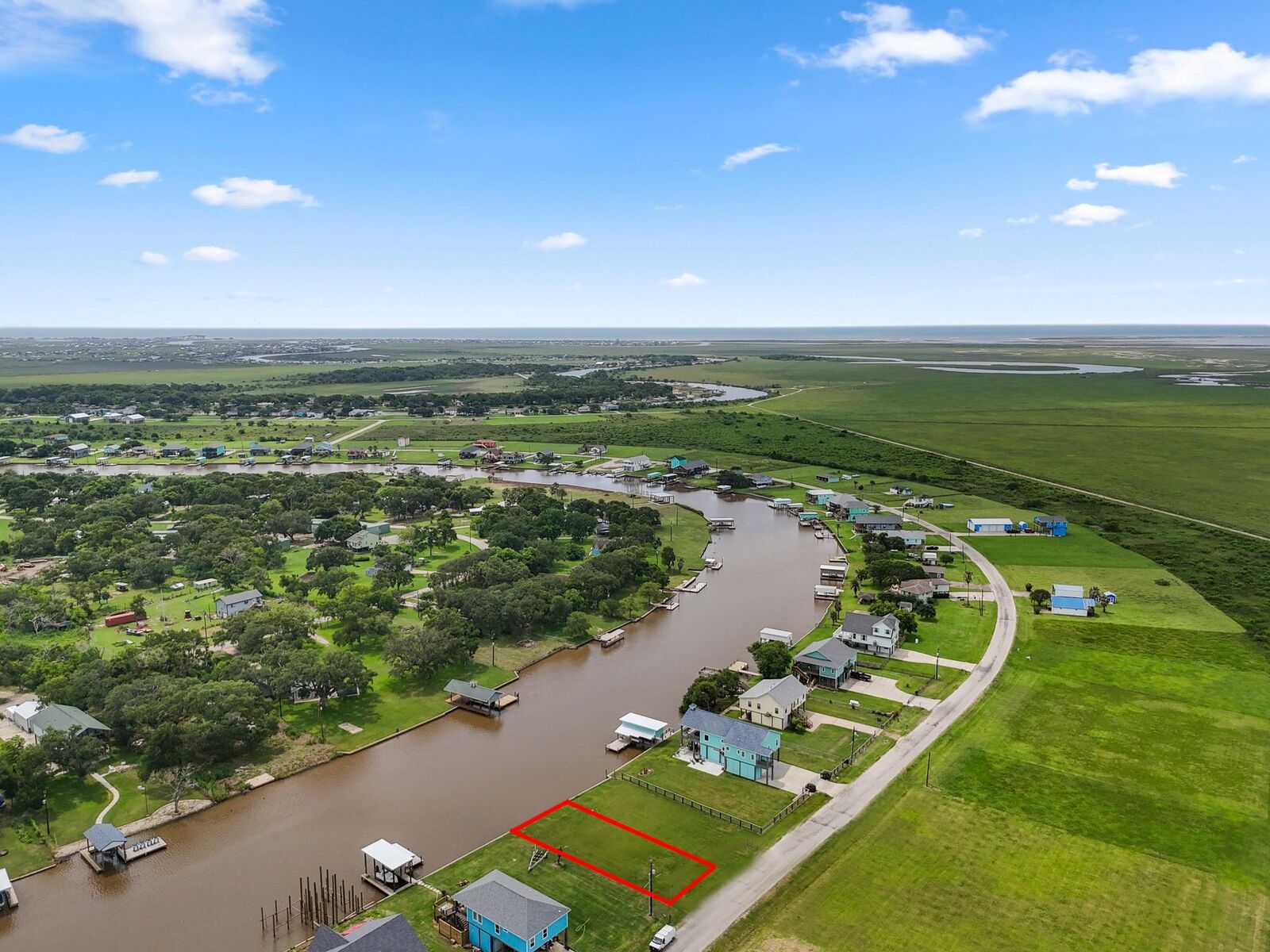 Property Photo: 6 County Road 291 TX 77414
