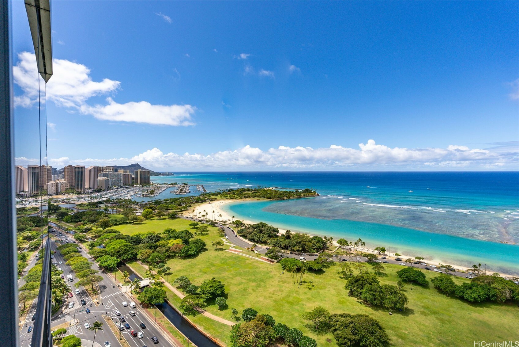 Property Photo: 1330 Ala Moana Boulevard 3204 HI 96814