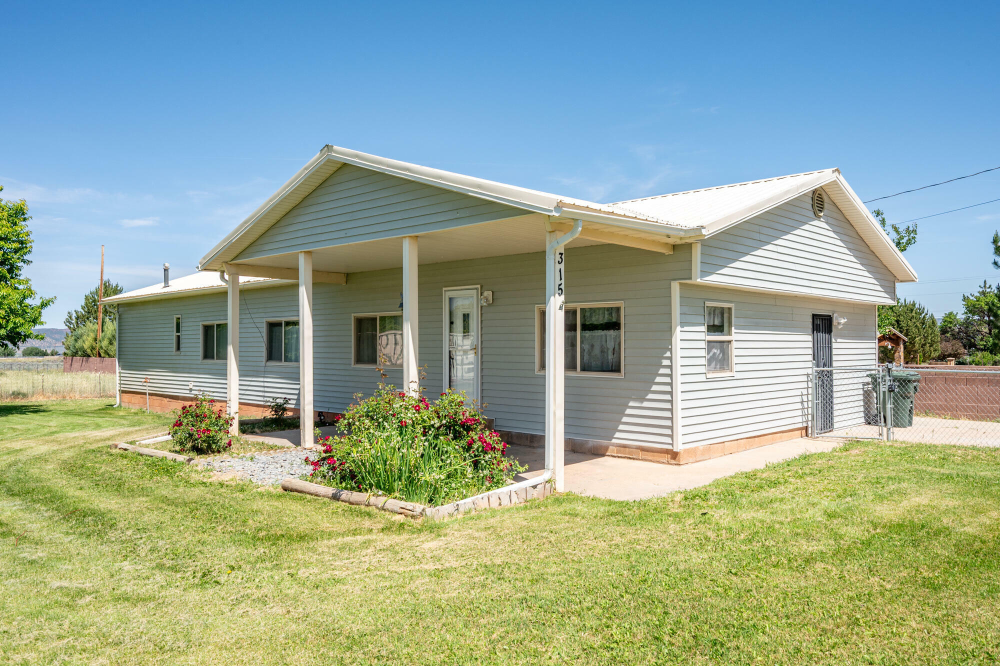 Property Photo: 315 N 500 W UT 84761