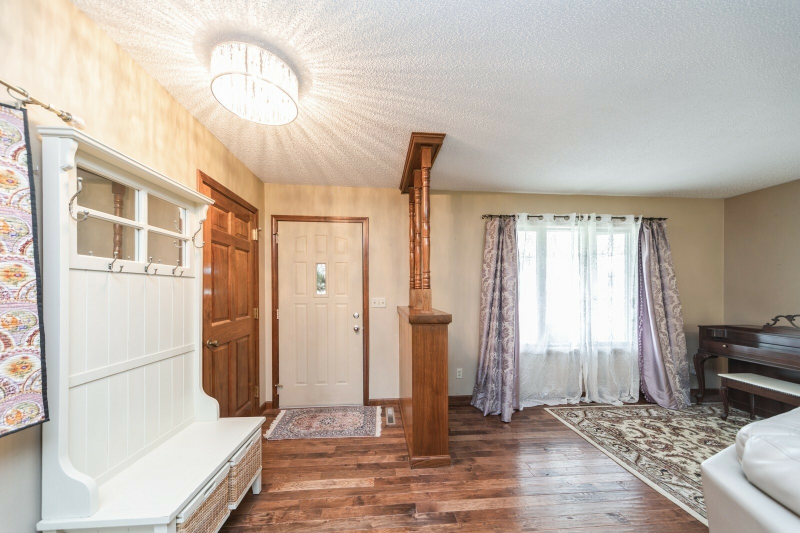 Property Photo: 2312 Ridgeway Avenue IA 54577
