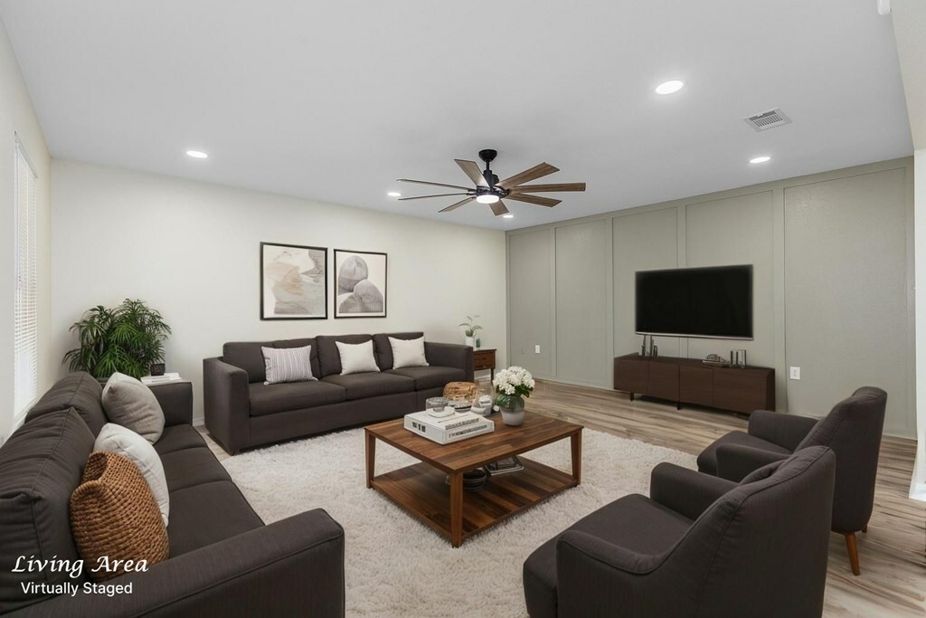 Property Photo: 107 Oklahoma Street TX 75949