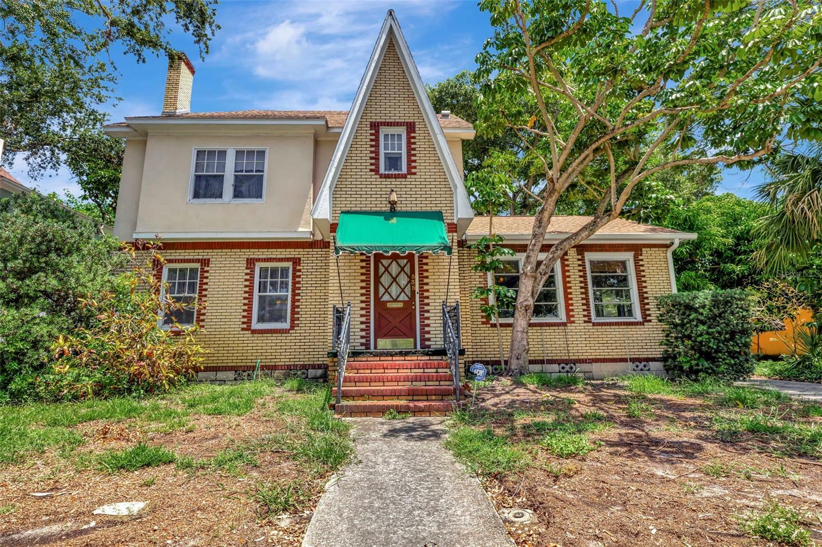 Property Photo: 535 22nd Avenue N FL 33704