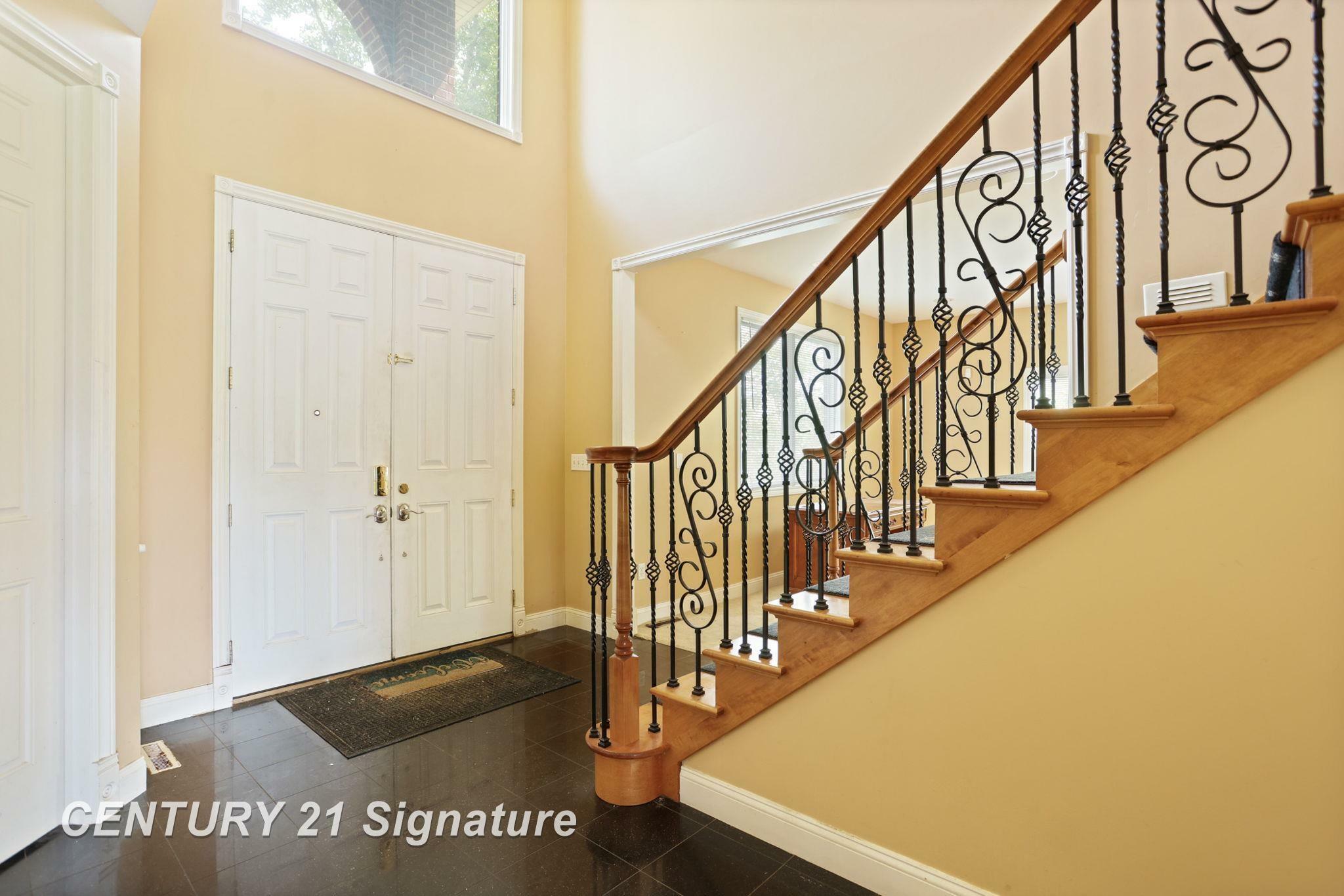 4171 Carmel Drive  Saginaw MI 48603 photo