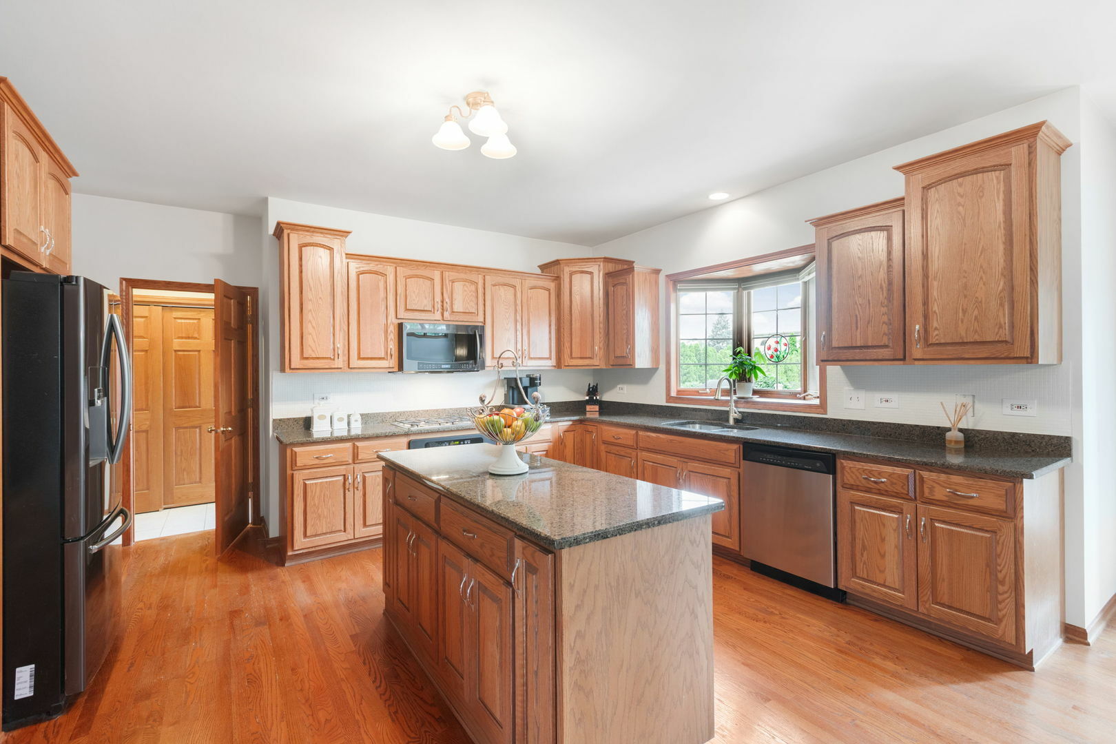 Property Photo: 8025 Kirkcaldy Court IL 60463