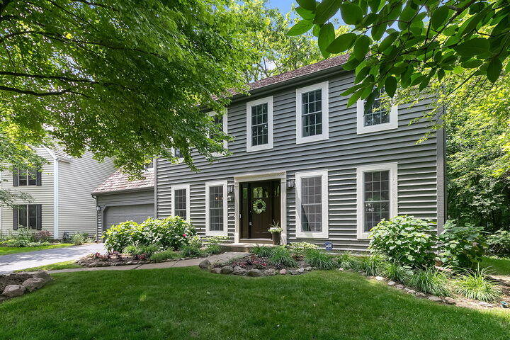 4774 Kings Way  Gurnee IL 60031 photo