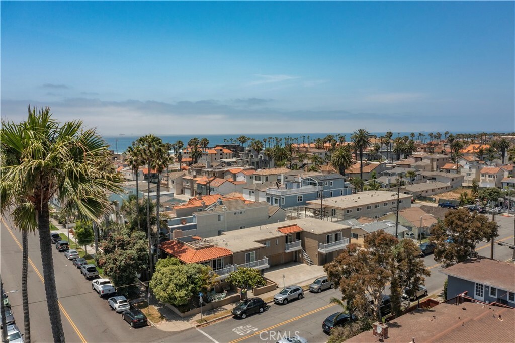 Property Photo: 225 7th Street CA 92648
