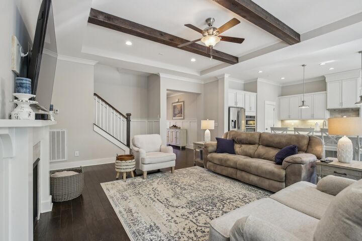 Property Photo:  2016 Oliver Dr  TN 37122 