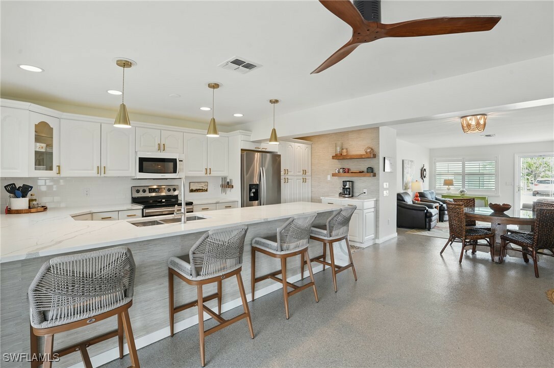 Property Photo: 2749 Bruce Street FL 33993
