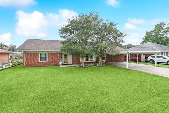 Property Photo:  4520 13th Street  LA 70072 