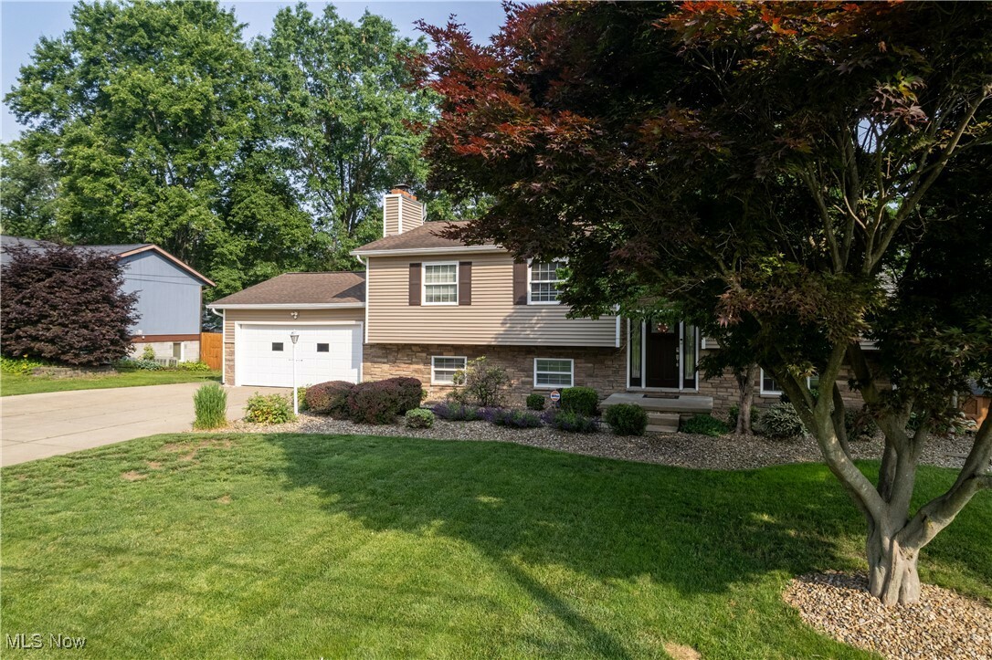 Property Photo: 3247 Brooklawn Drive OH 44203