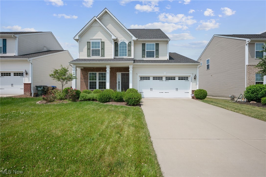 Property Photo: 4602 Preserve Circle OH 44264