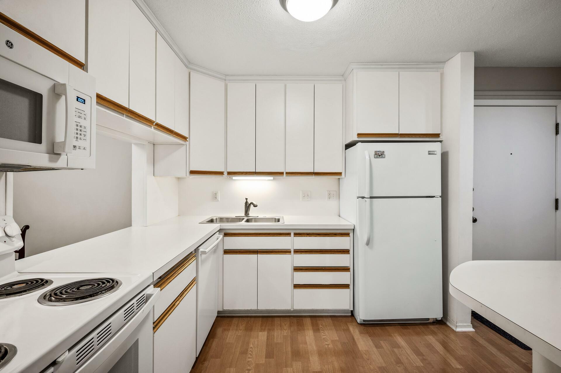 Property Photo: 7510 Cahill Road 211B MN 55439