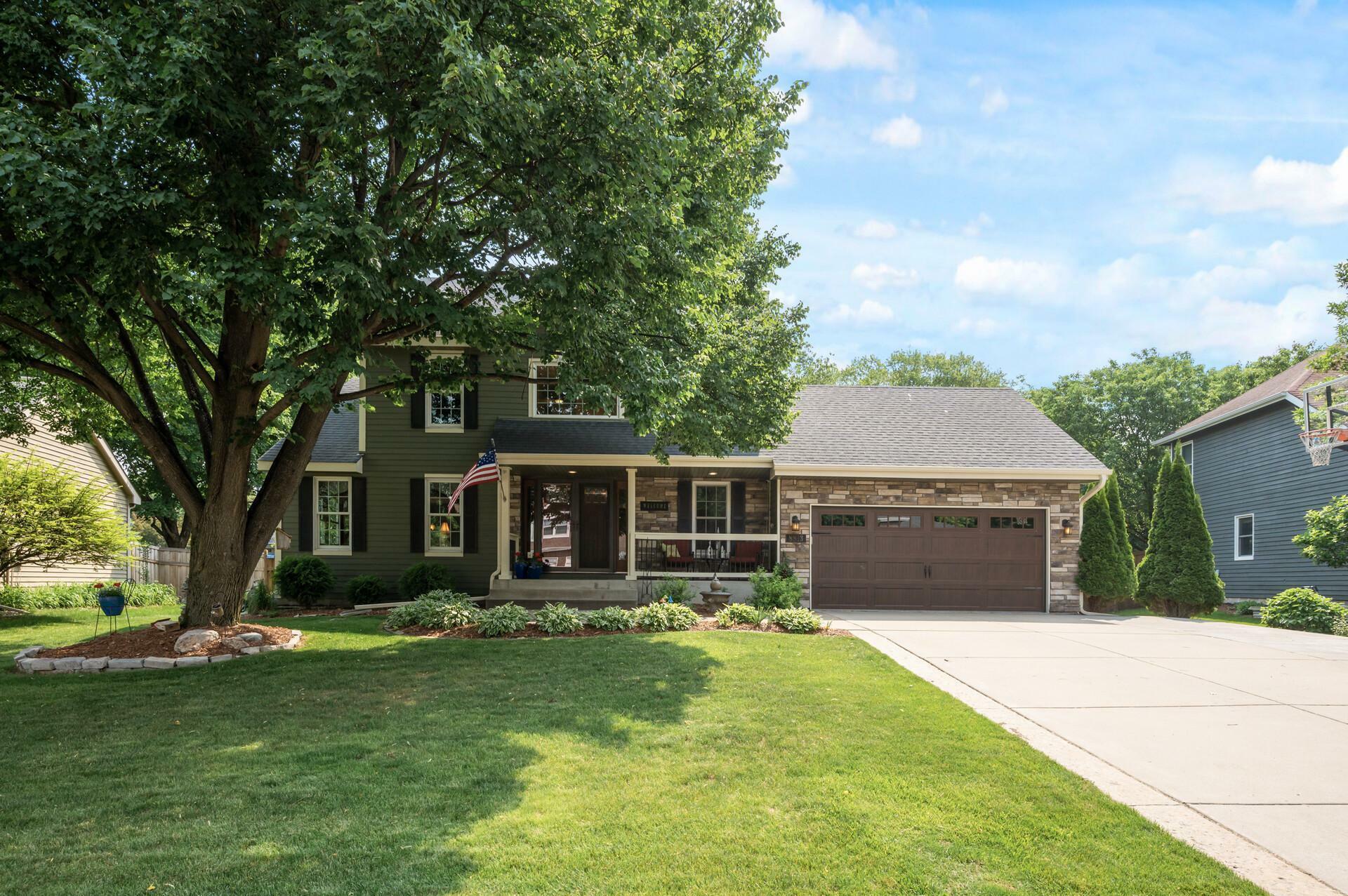 Property Photo: 8813 Stanley Trail MN 55347