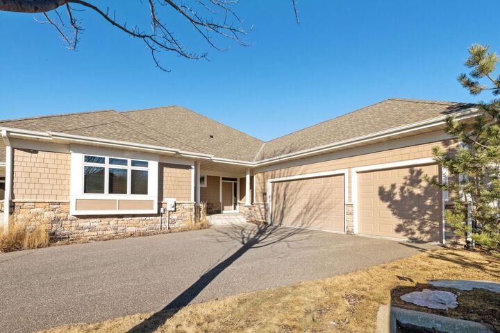 Property Photo:  780 Bridgewater Drive  MN 55356 