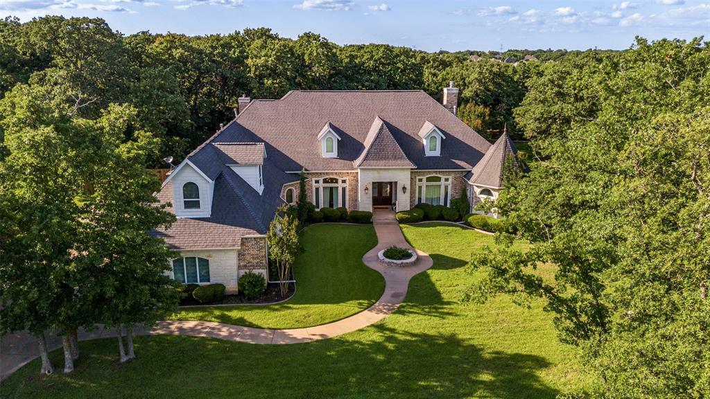 Property Photo: 6204 Toscana Circle TX 76140