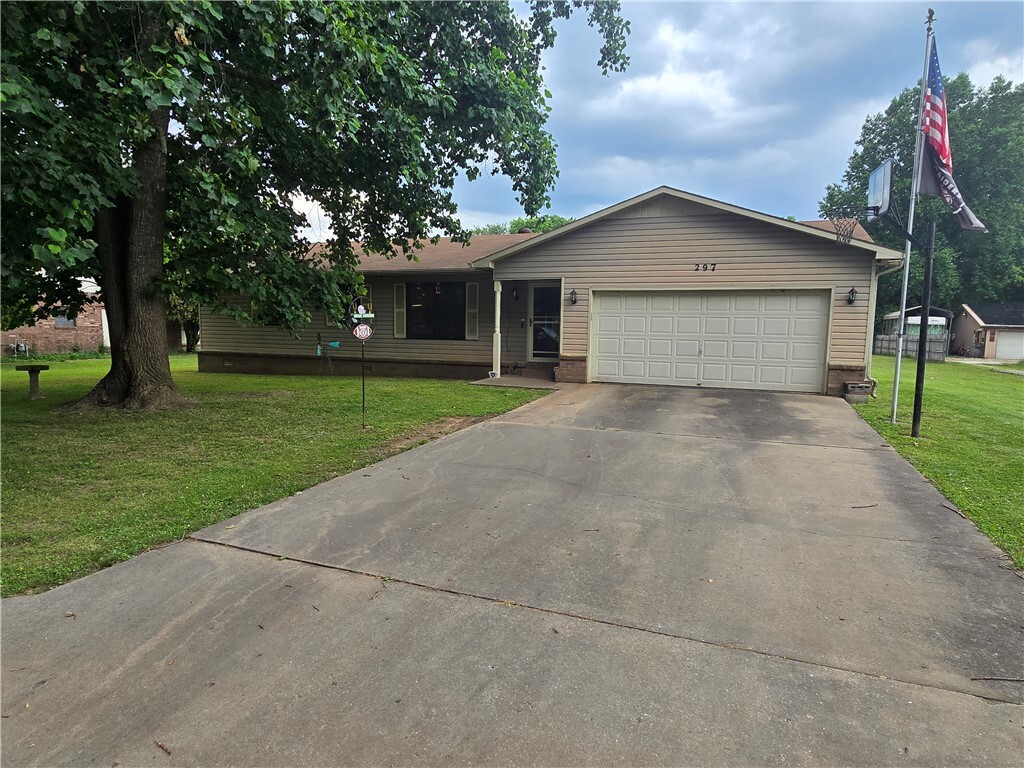 Property Photo: 297 Lee Town Drive AR 72751