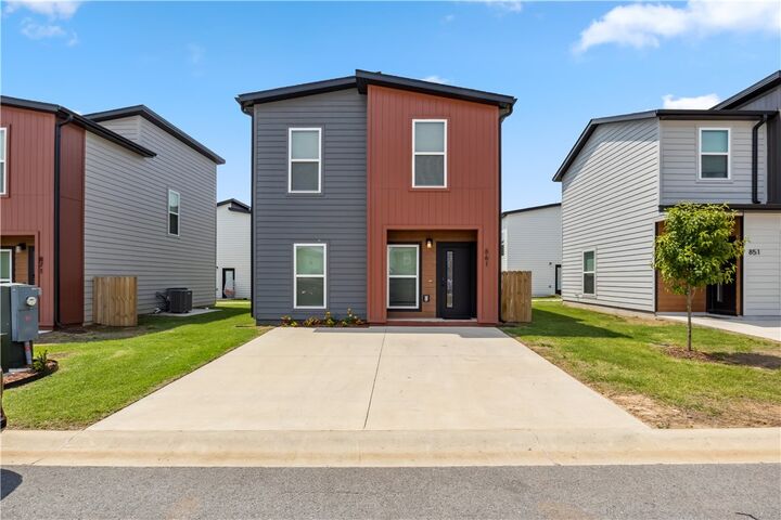 861 New York Avenue  Bentonville AR 72713 photo