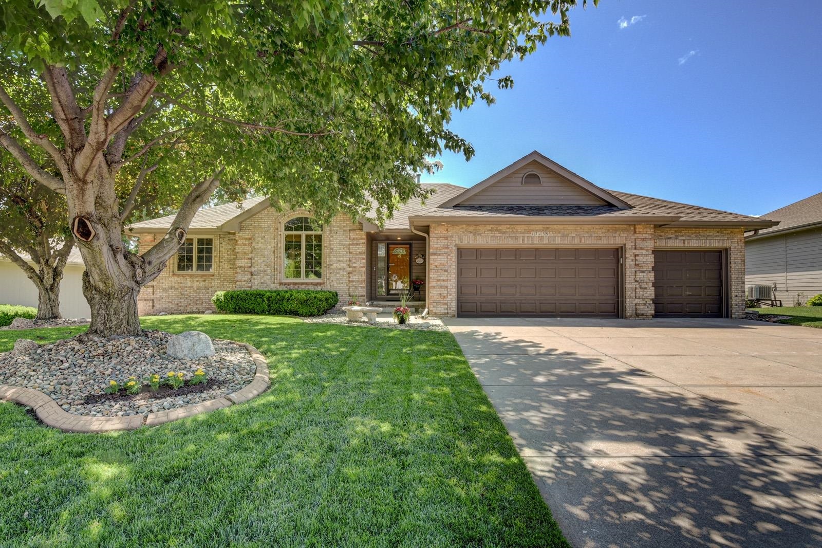 Property Photo: 17139 S Street NE 68135