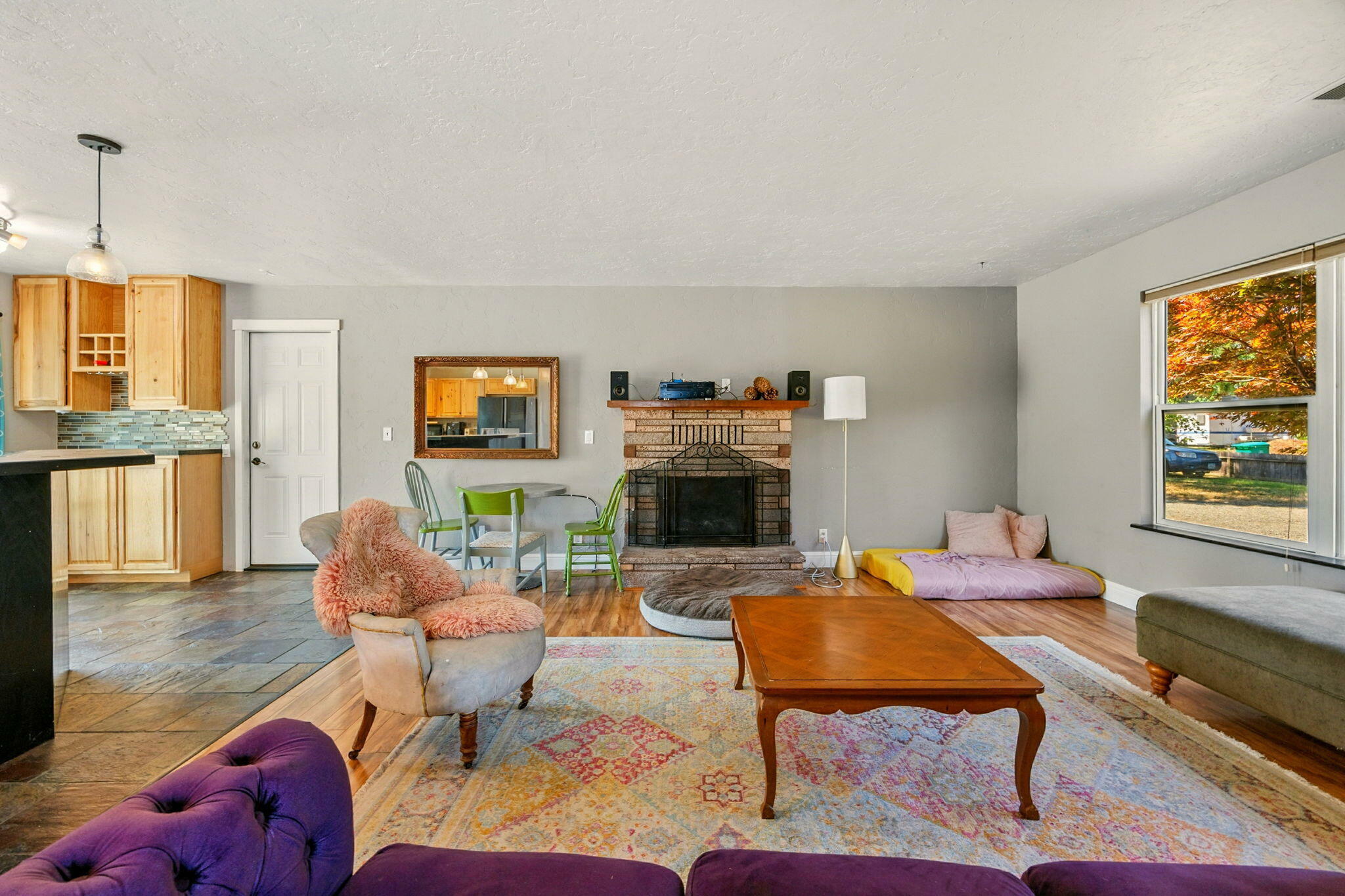 Property Photo: 1891 Regina Way OR 97527