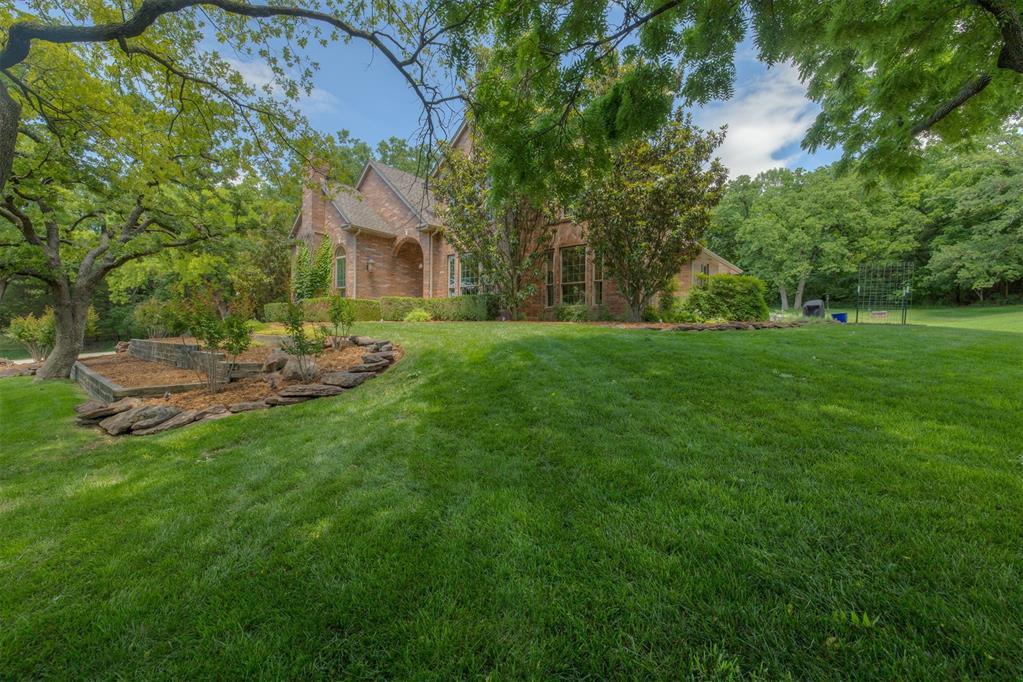 Property Photo: 1300 Oak Springs Lane OK 73034