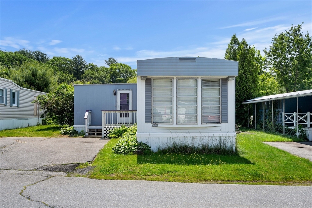 Property Photo: 140 Morocco Ave MA 01824