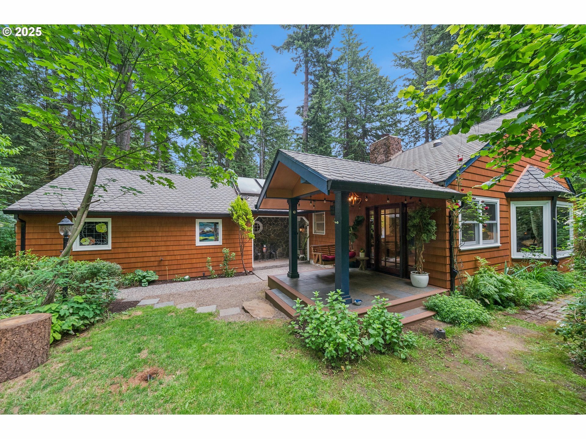 Property Photo: 22060 S Forest Park Rd OR 97004