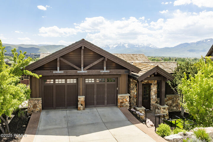 Property Photo: 285 N Kings Peak Court UT 84032