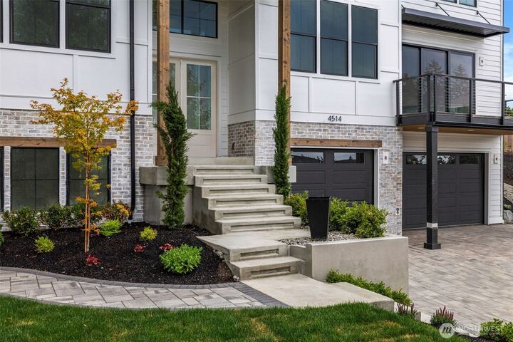 Property Photo: 4514 128th Avenue E WA 98372