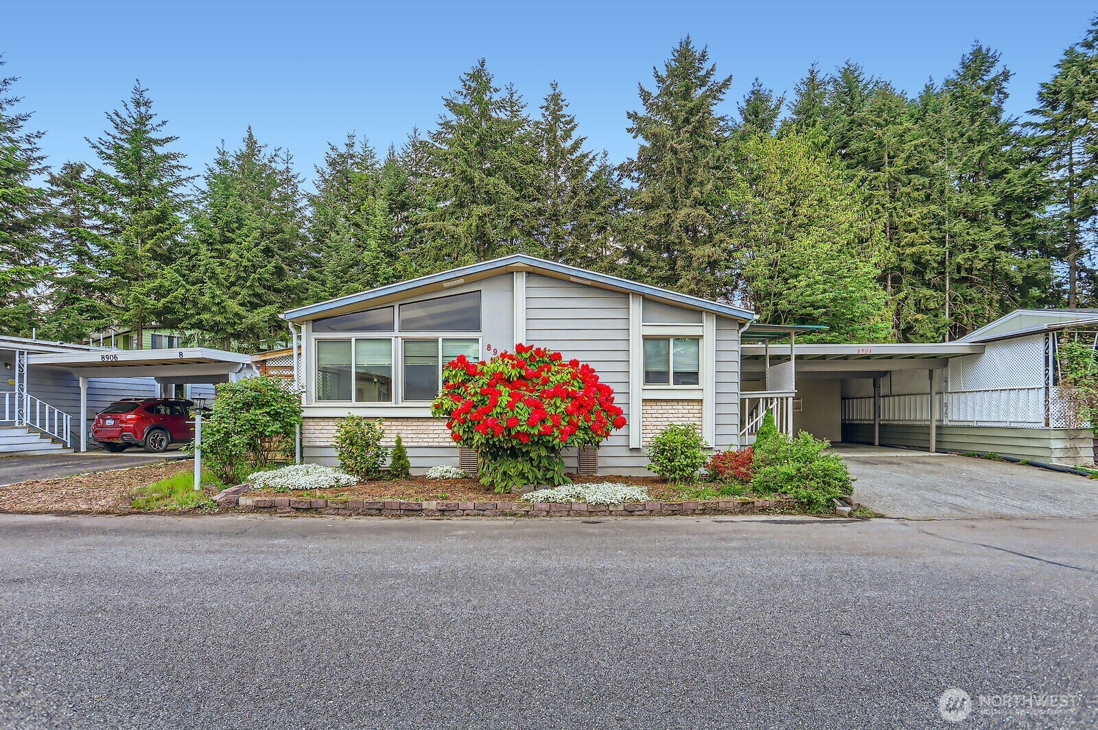 Property Photo: 8904 53rd Ave Ct E 7 WA 98449
