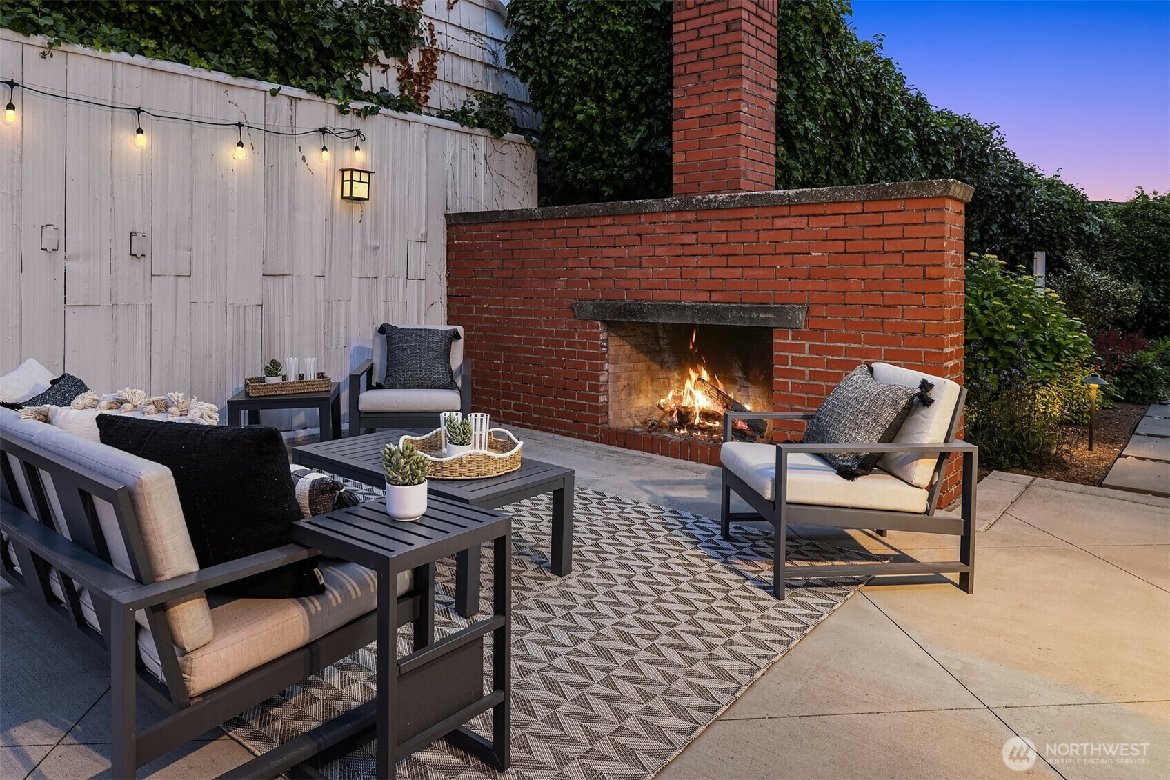 Property Photo:  640  Alverson Boulevard  WA 98201 