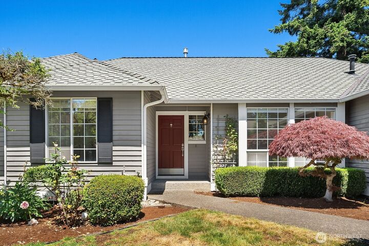 Property Photo:  4928 NE 23rd Street  WA 98059 