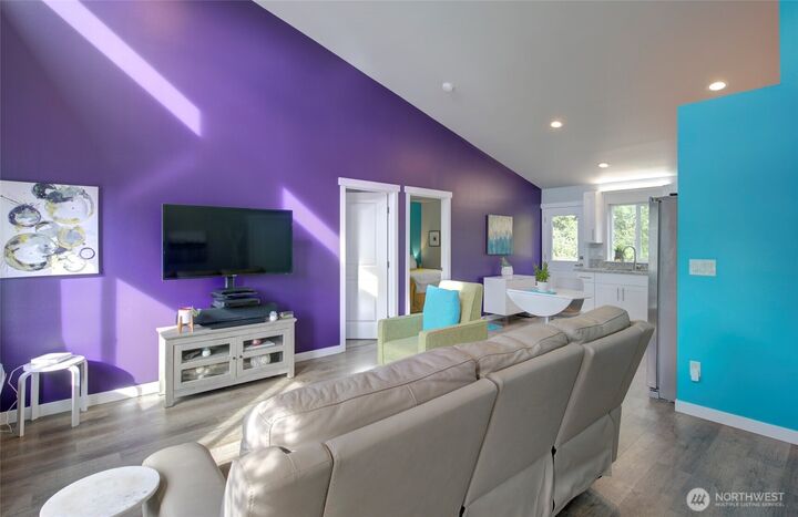 Property Photo:  172 N Narwhal Loop NW  WA 98569 
