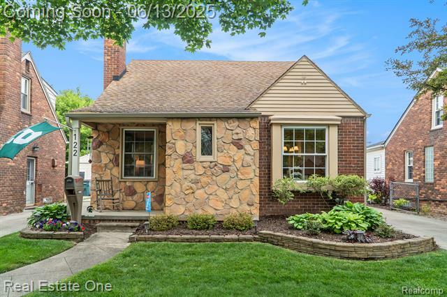122 N Wilson Avenue  Royal Oak MI 48067 photo