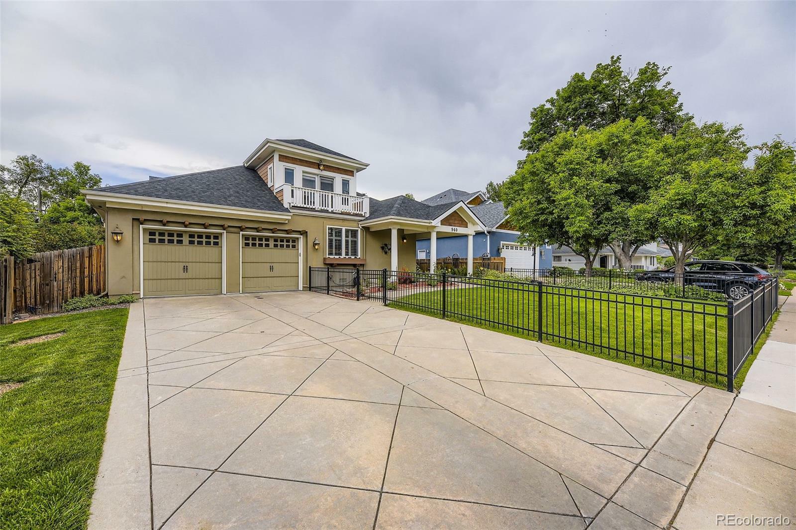 Property Photo: 940 Kearney Street CO 80220