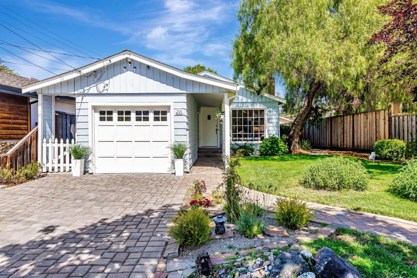 Property Photo: 221 Hillview Avenue CA 94062
