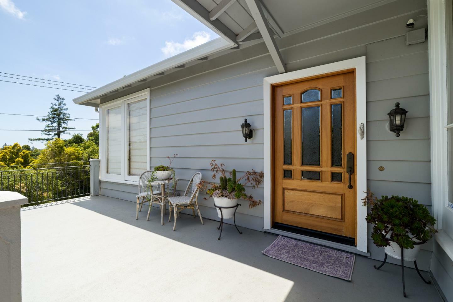 Property Photo: 154 Los Robles Drive CA 94010