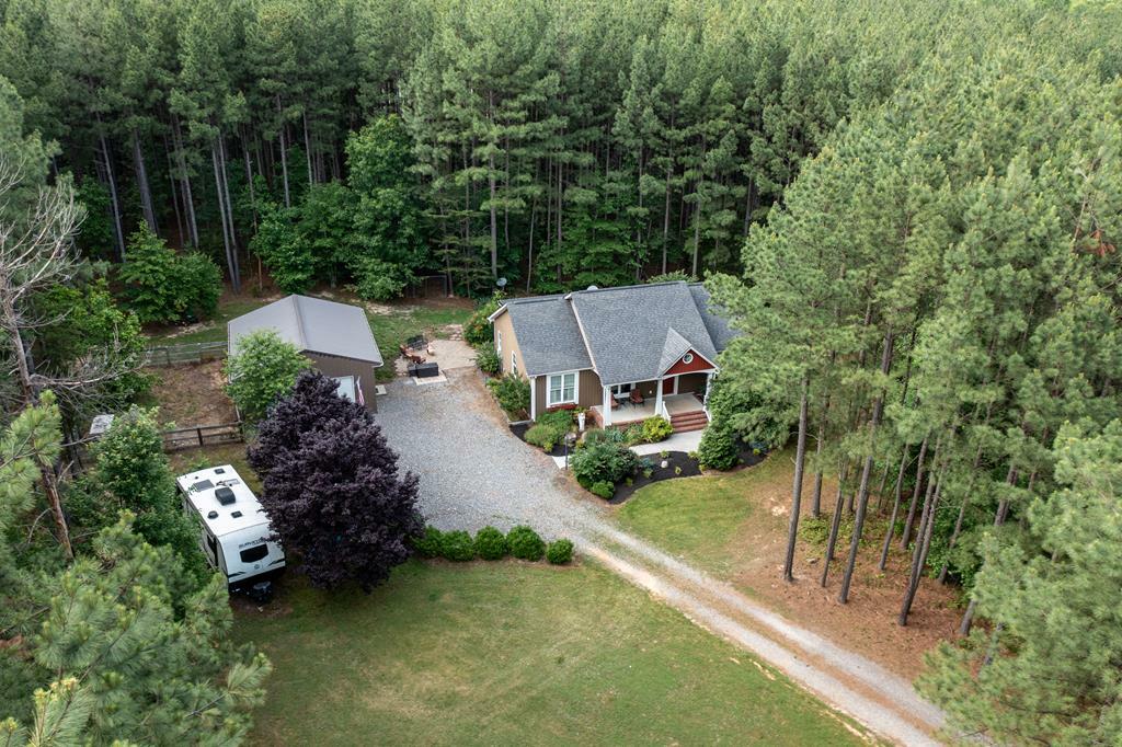 Property Photo:  305 Loman Road  VA 23954 