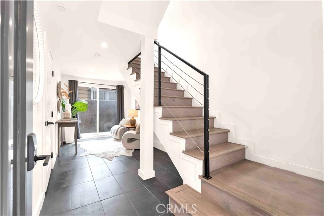 Property Photo: 113 N Manhattan Place CA 90004