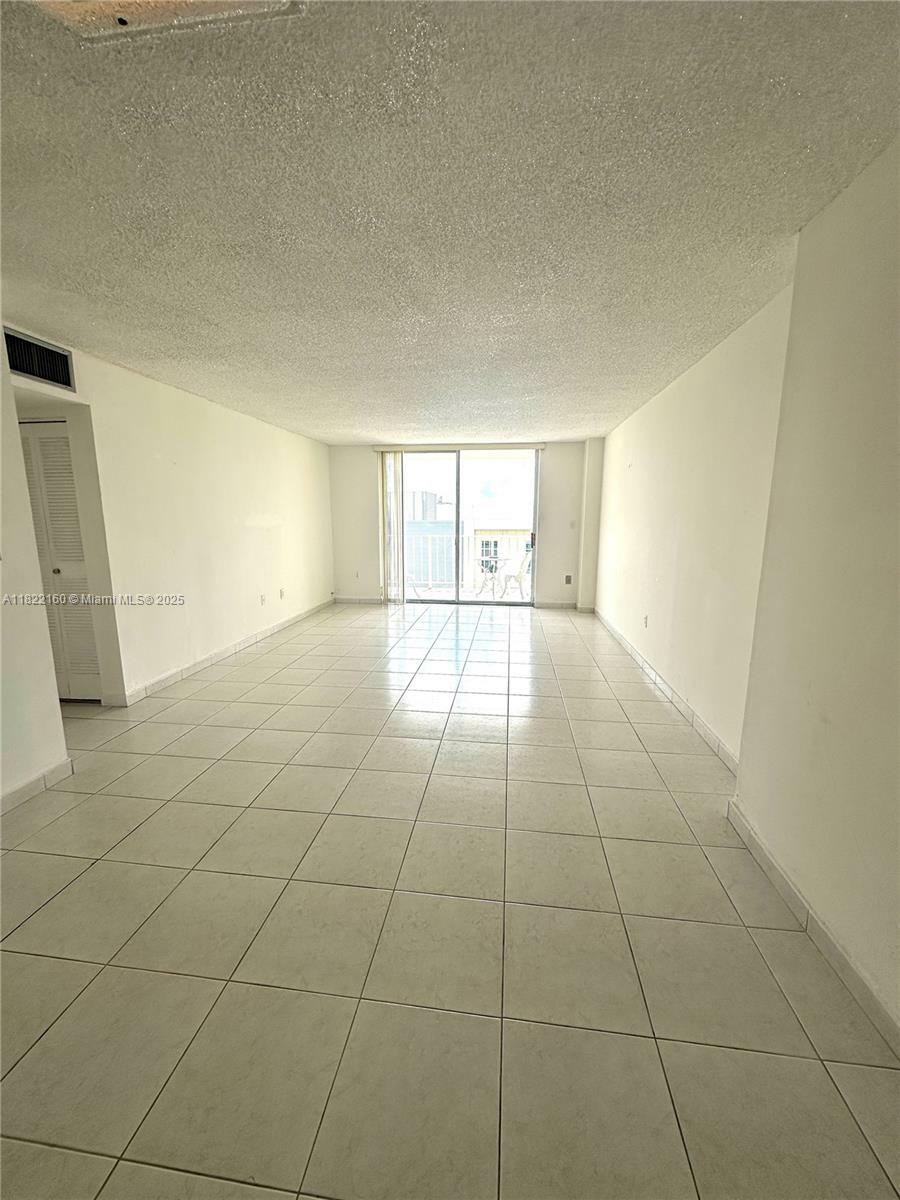 Property Photo: 4675 W 18th Ct 801 FL 33012