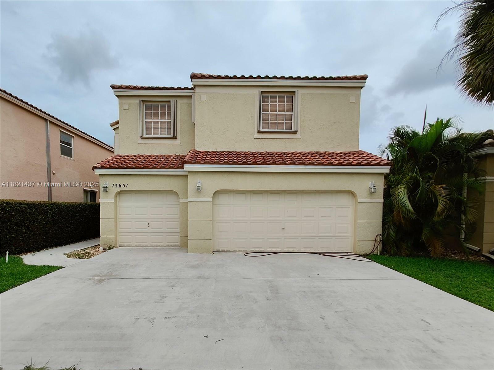 15651 NW 14th Ct  Pembroke Pines FL 33028 photo