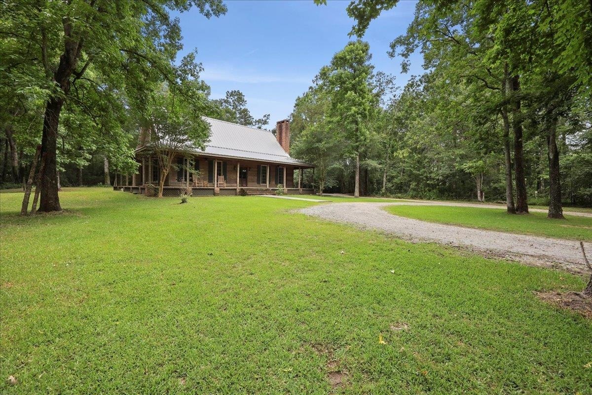 Property Photo:  4305 Stallion Rd.  TX 77632 
