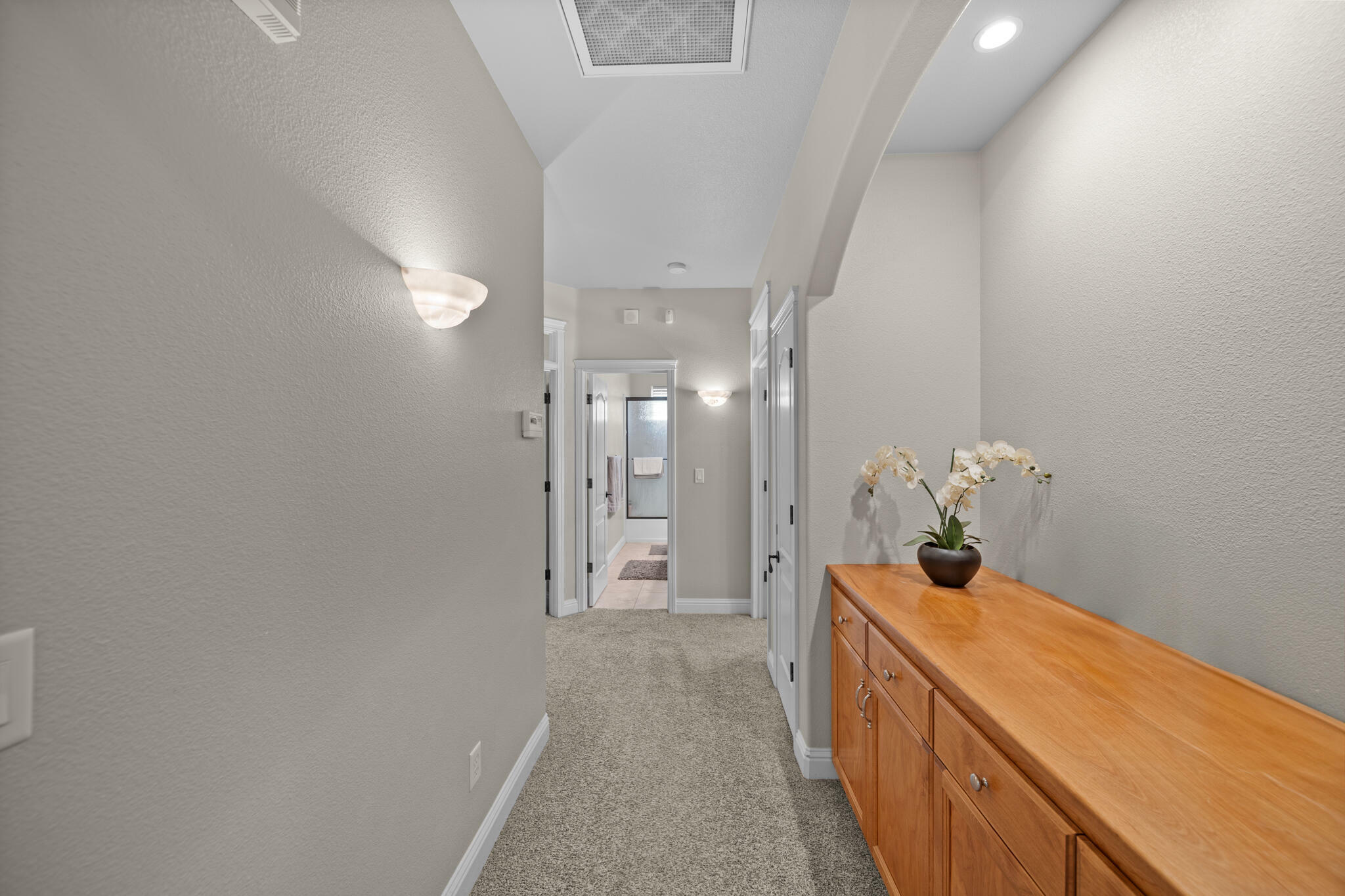 Property Photo: 3921 Silver Lace Lane CA 96001