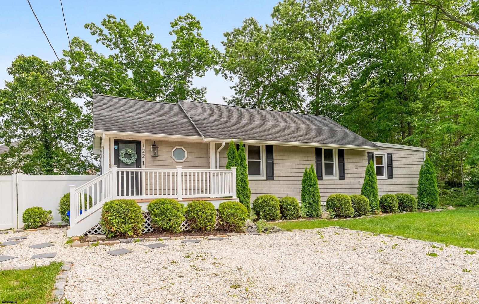 Property Photo: 122 Carver Ave NJ 08234