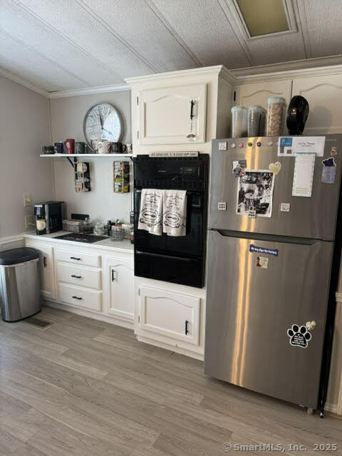Property Photo: 325 Kelly Road Trlr M28 CT 06066