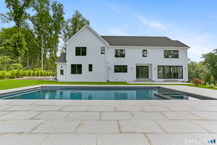 Property Photo:  10 Tierney Lane  CT 06880 